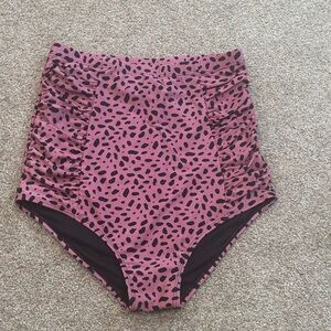 Pink Leopard Print High-Waisted Women's Swim Bottoms